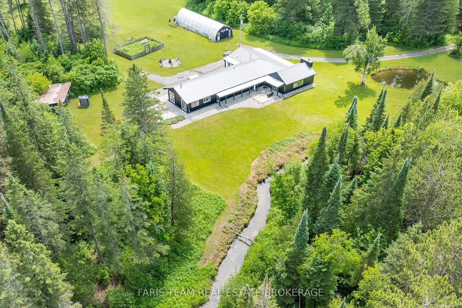 1076-beaver-lane-springwater-ontario-s13682384