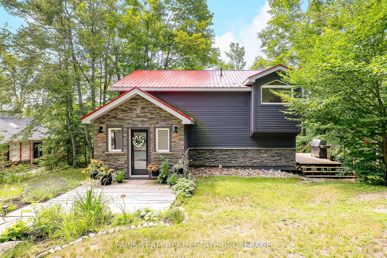 49-huronwoods-drive-oro-medonte-ontario-s13682728
