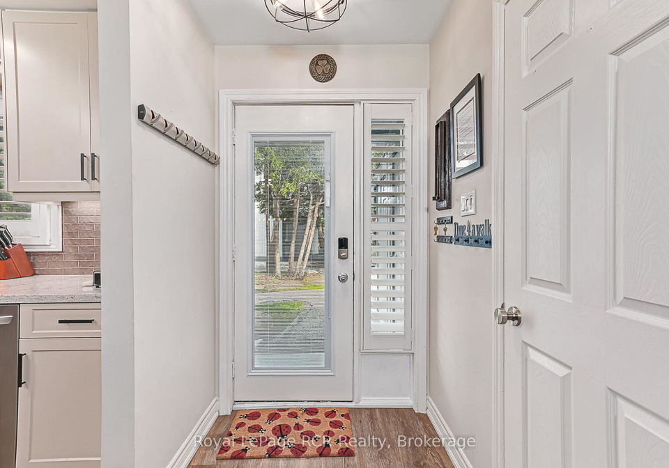 12-dawson-drive-collingwood-ontario-s13683658