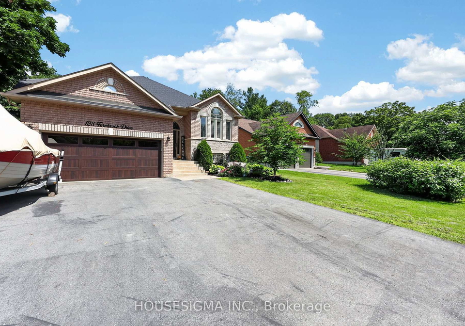 123-fernbrook-drive-wasaga-beach-ontario-s13684046