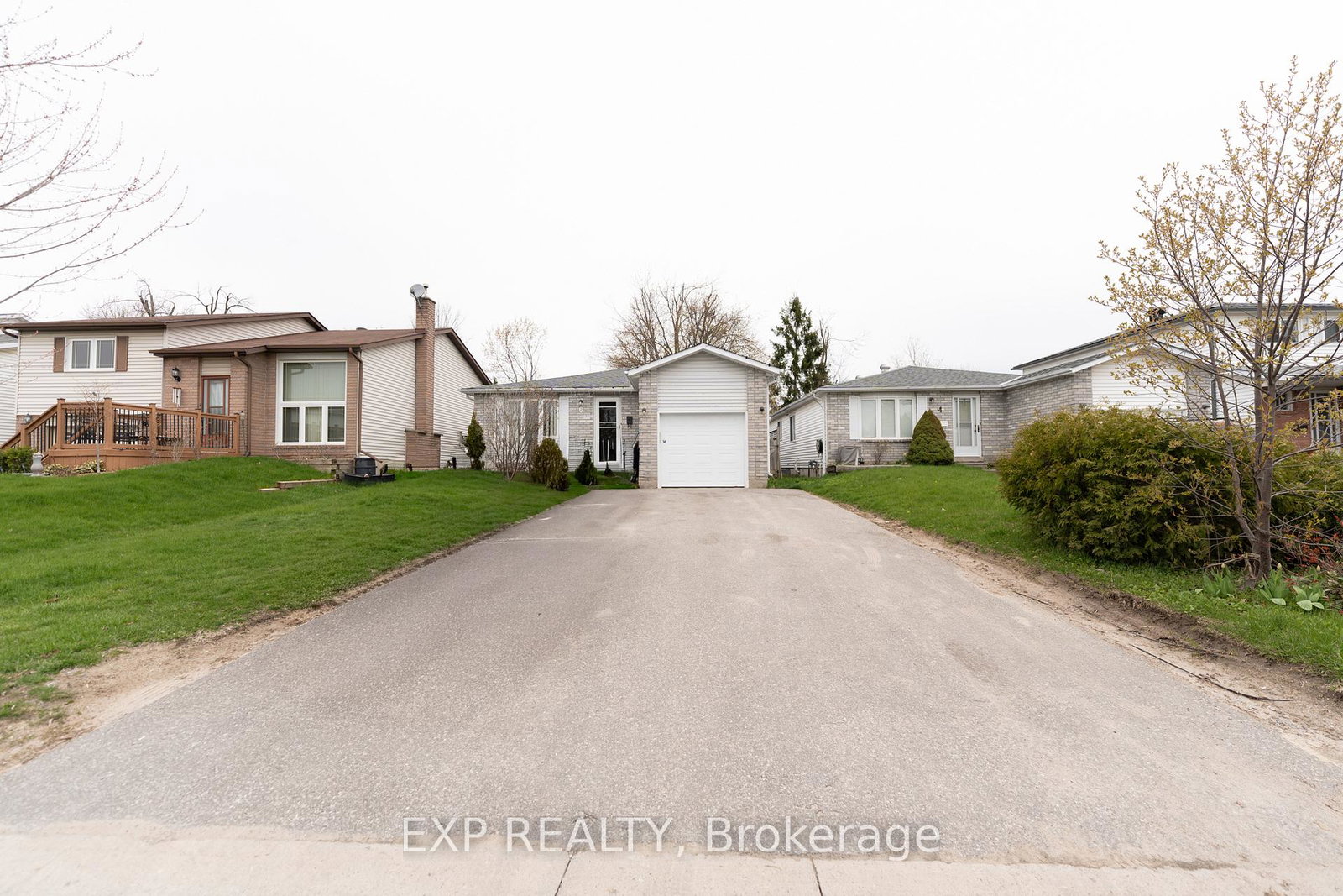 6-hickling-trail-barrie-ontario-s13685036