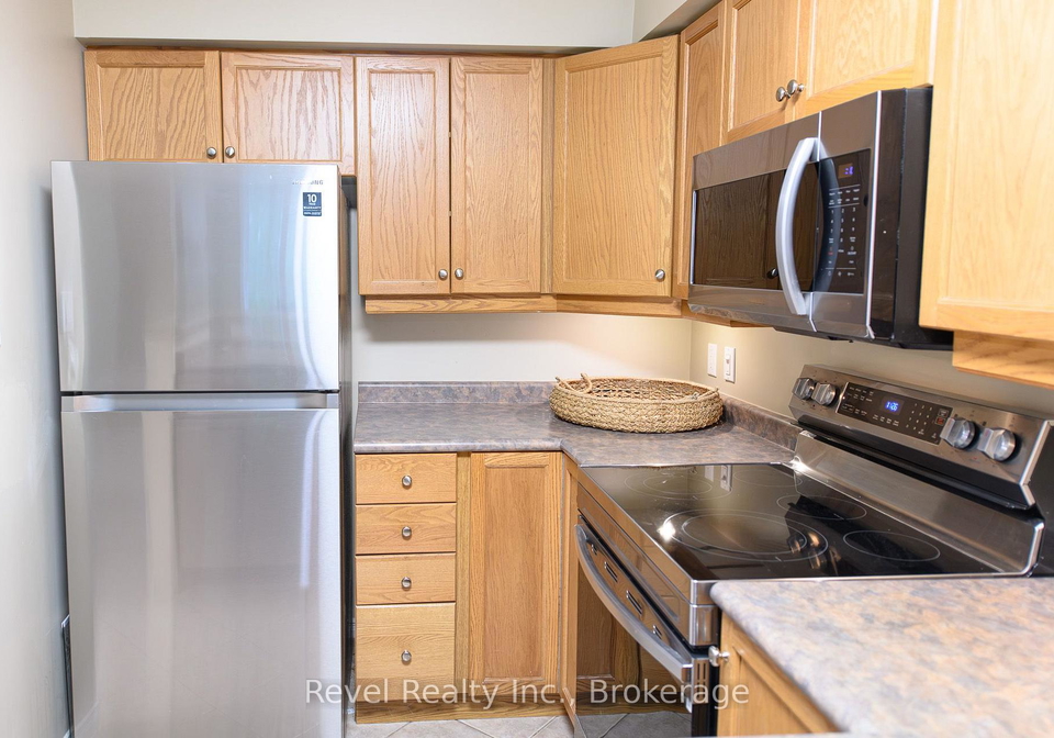 750-johnston-park-avenue-collingwood-ontario-s13685588
