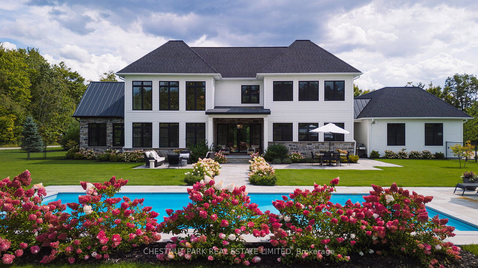 1052-rainbow-valley-road-w-springwater-ontario-s13685900
