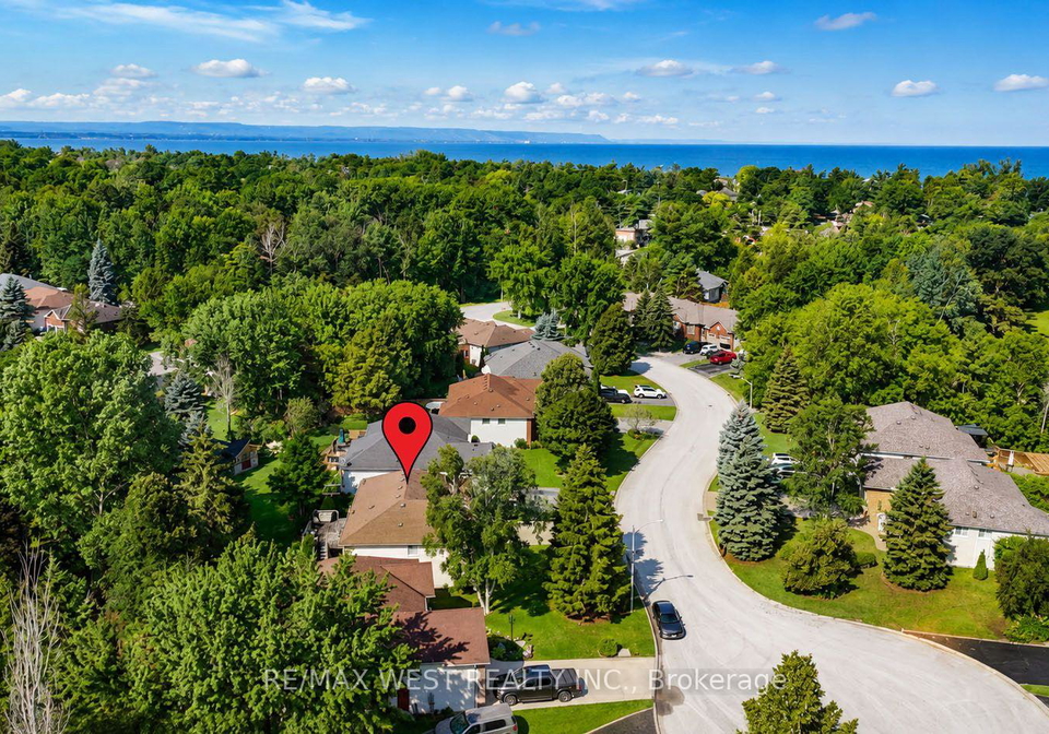 11-bay-court-wasaga-beach-ontario-s13686948