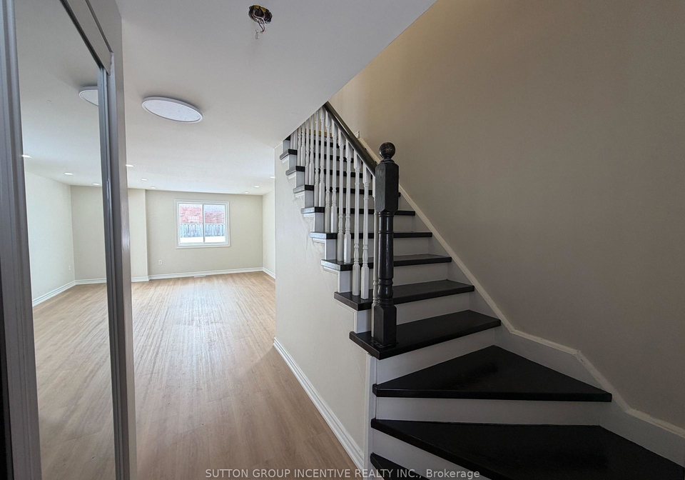 15-timothy-lane-barrie-ontario-s13687586