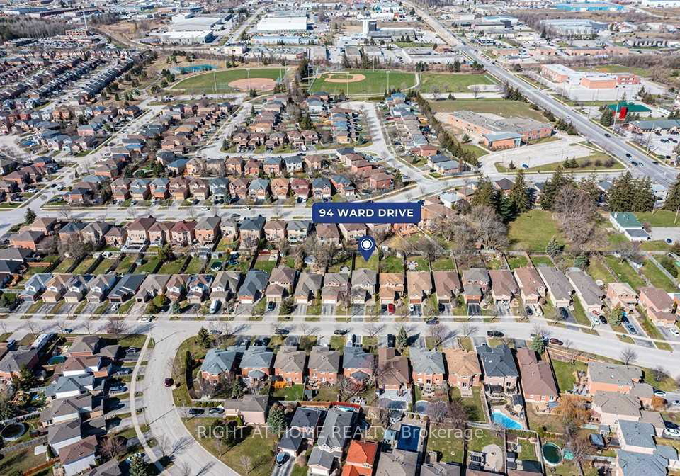 94-ward-drive-barrie-ontario-s13687660