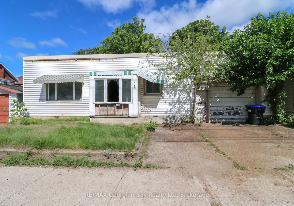 382-yonge-street-midland-ontario-s13689202
