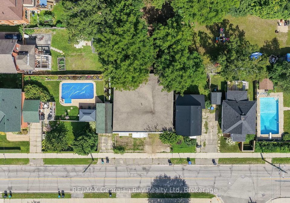 382-yonge-street-midland-ontario-s13689202