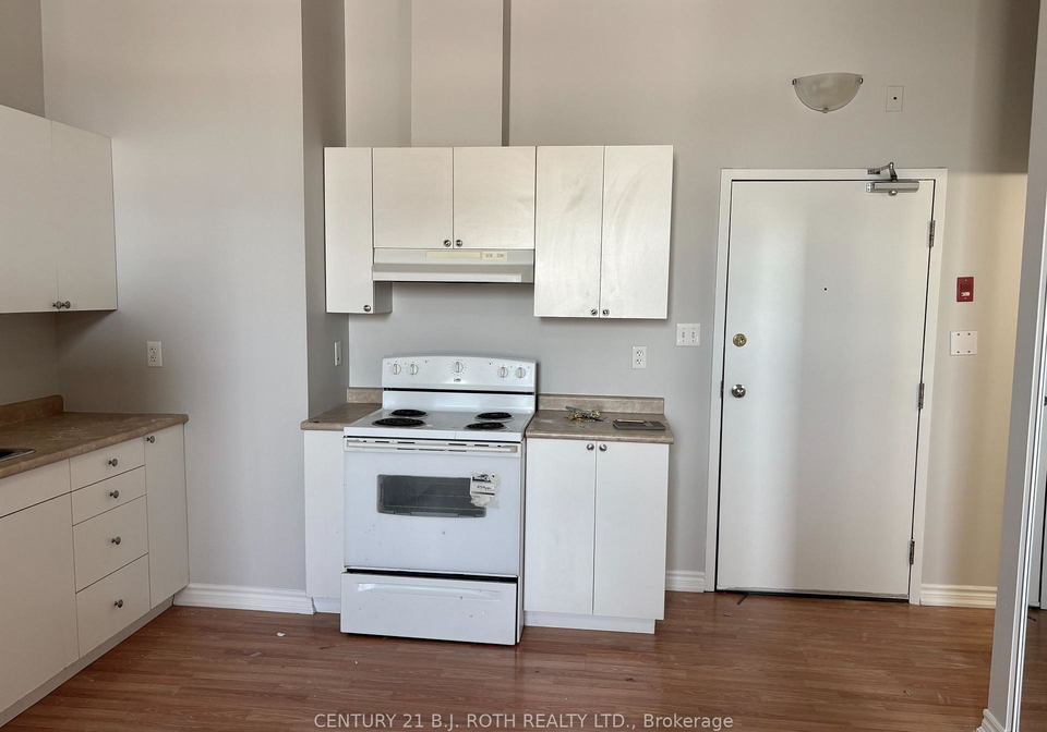 19-dunlop-street-w-barrie-ontario-s13690964