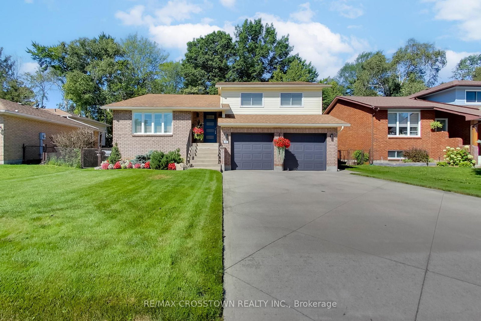 38-innisbrook-drive-wasaga-beach-ontario-s13691098