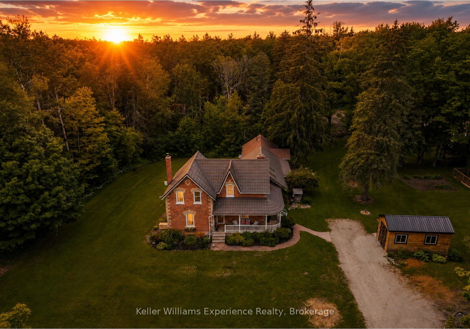3744-flos-4-road-w-springwater-ontario-s13691436