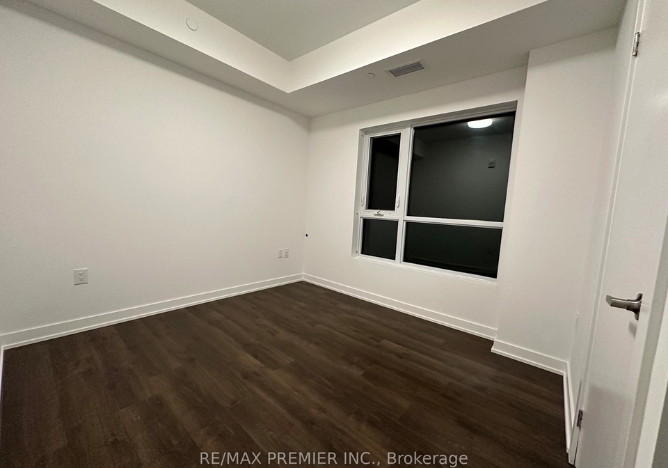 56-lakeside-terrace-barrie-ontario-s13692336