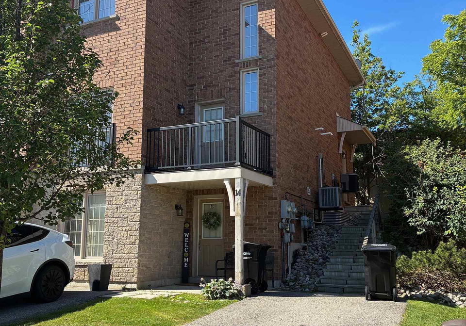 175-stanley-street-barrie-ontario-s13693128