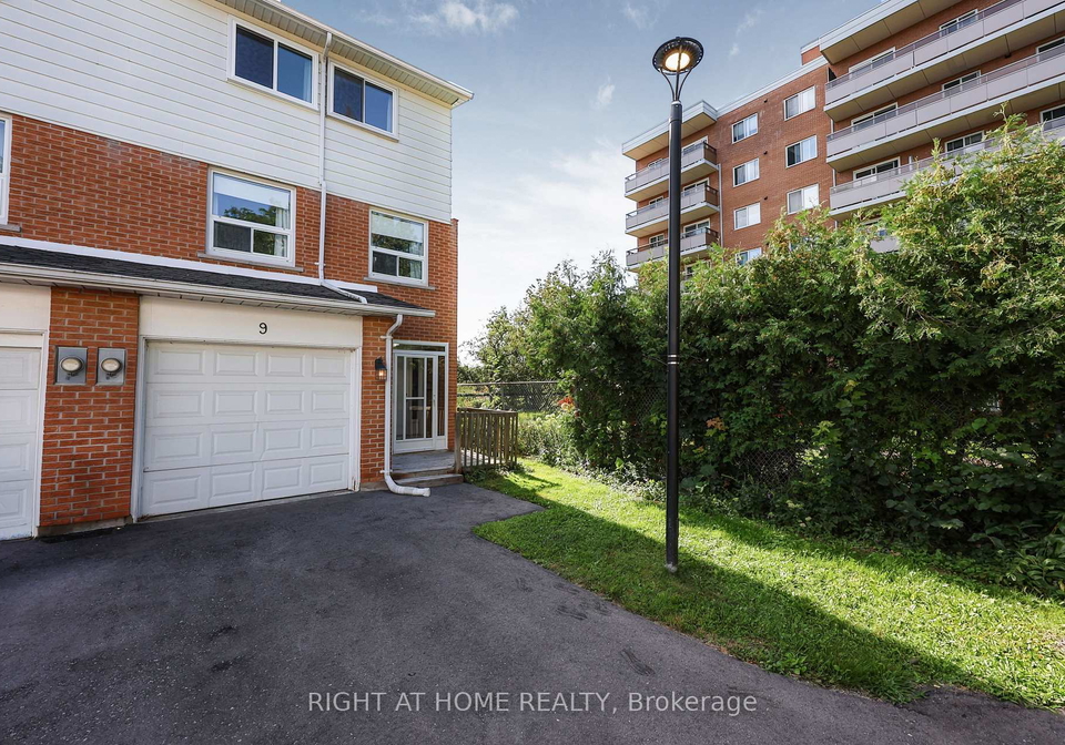 237-steel-street-barrie-ontario-s13693964