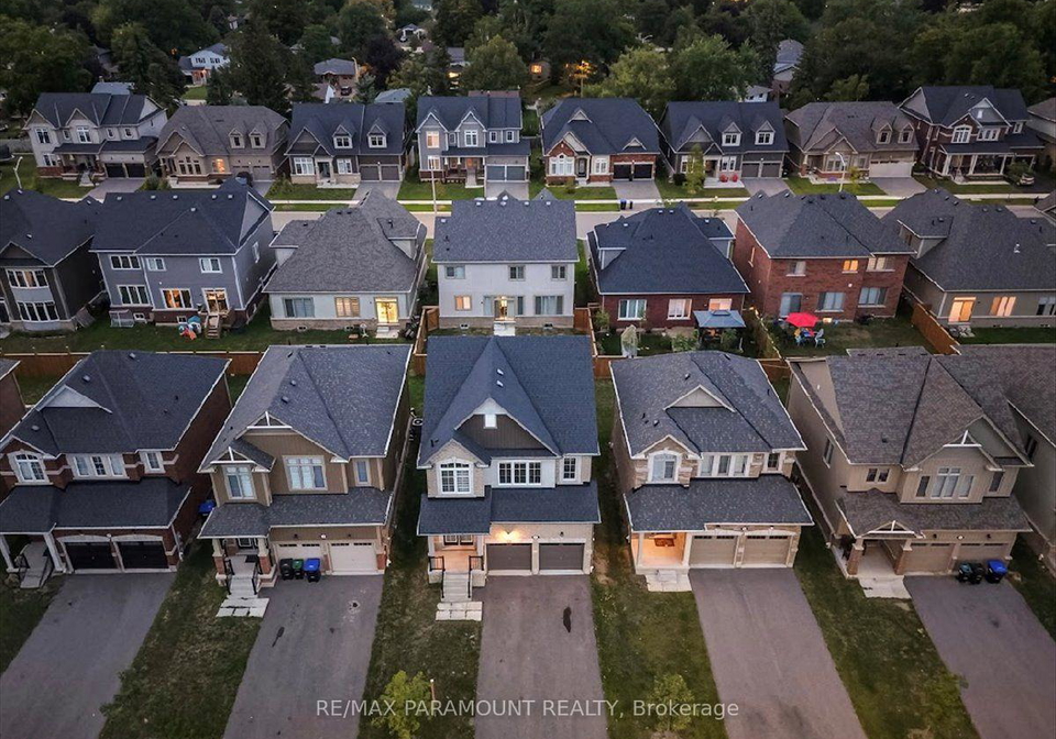 61-tracey-lane-collingwood-ontario-s13694608