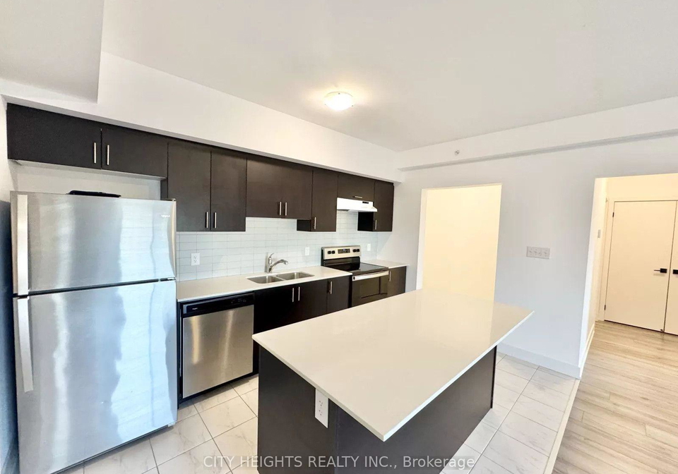 10-culinary-lane-barrie-ontario-s13694754