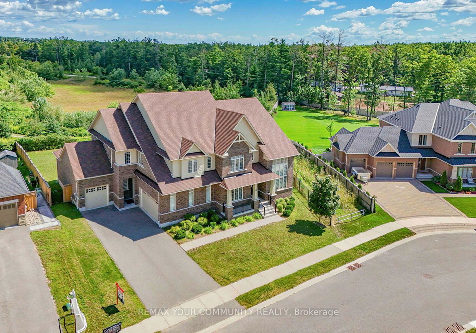 19-redmond-crescent-springwater-ontario-s13694872