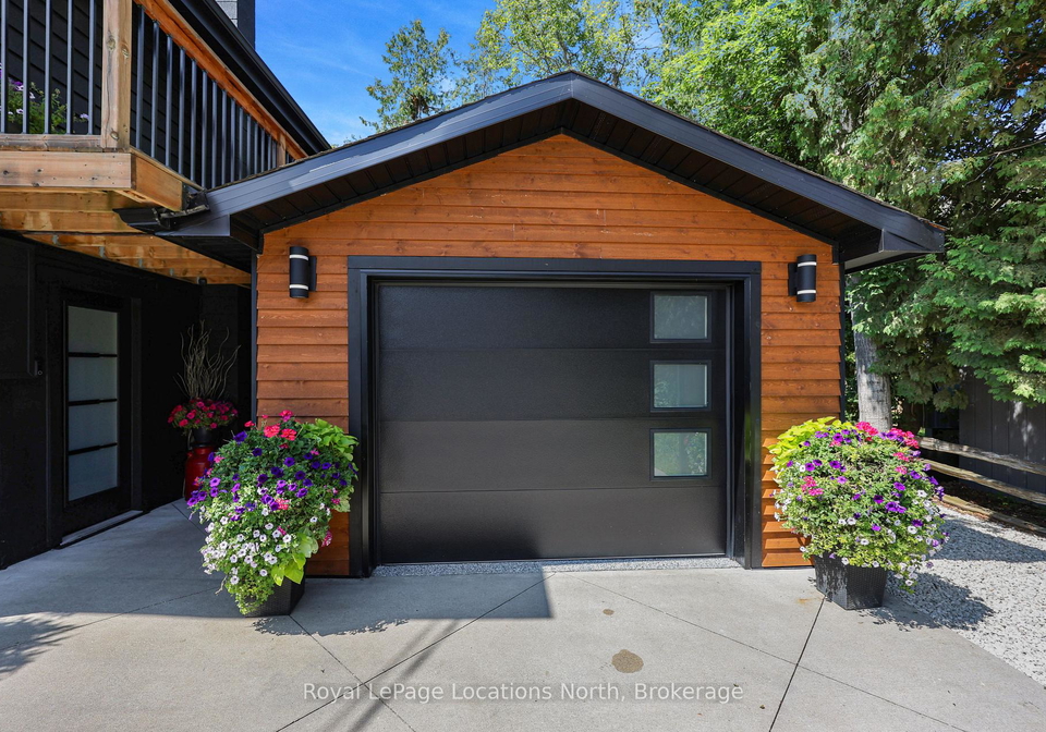 16-huronia-pathway-collingwood-ontario-s13695062