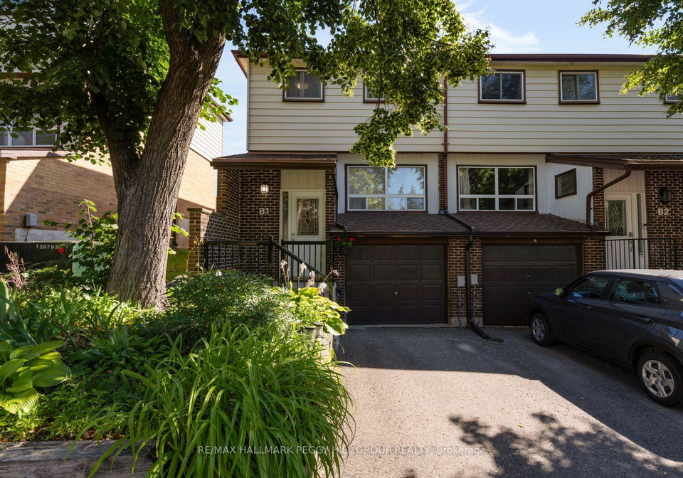 63-ferris-lane-barrie-ontario-s13695536