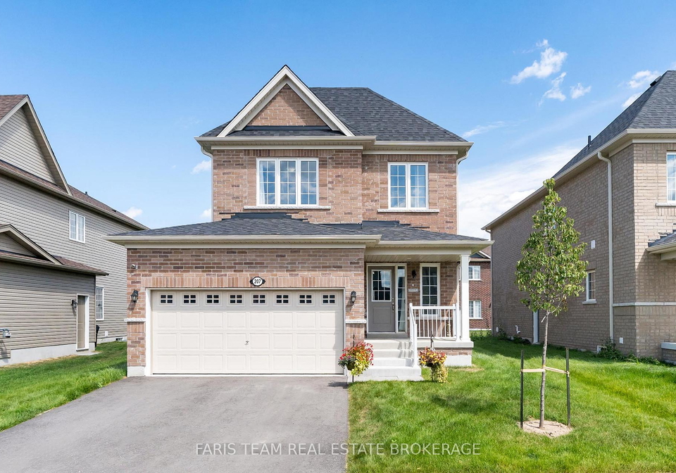 207-cubitt-street-clearview-ontario-s13695654