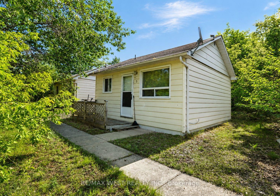 195-dunkerron-avenue-wasaga-beach-ontario-s13695916