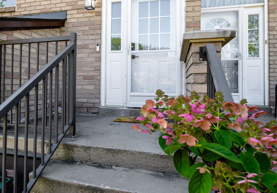 52-adelaide-street-barrie-ontario-s13696080