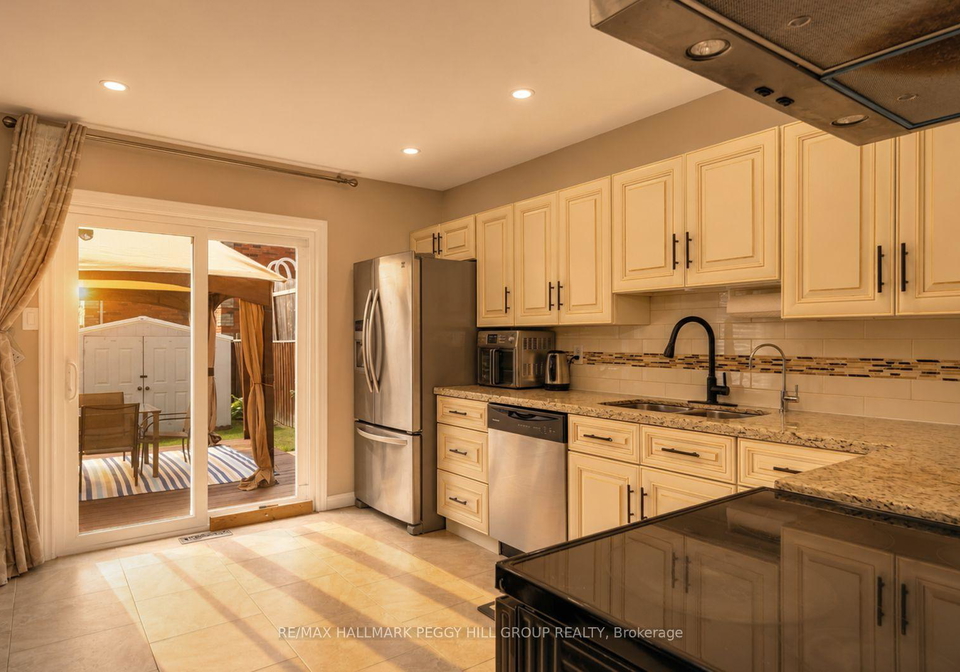 35-victorway-drive-barrie-ontario-s13696790