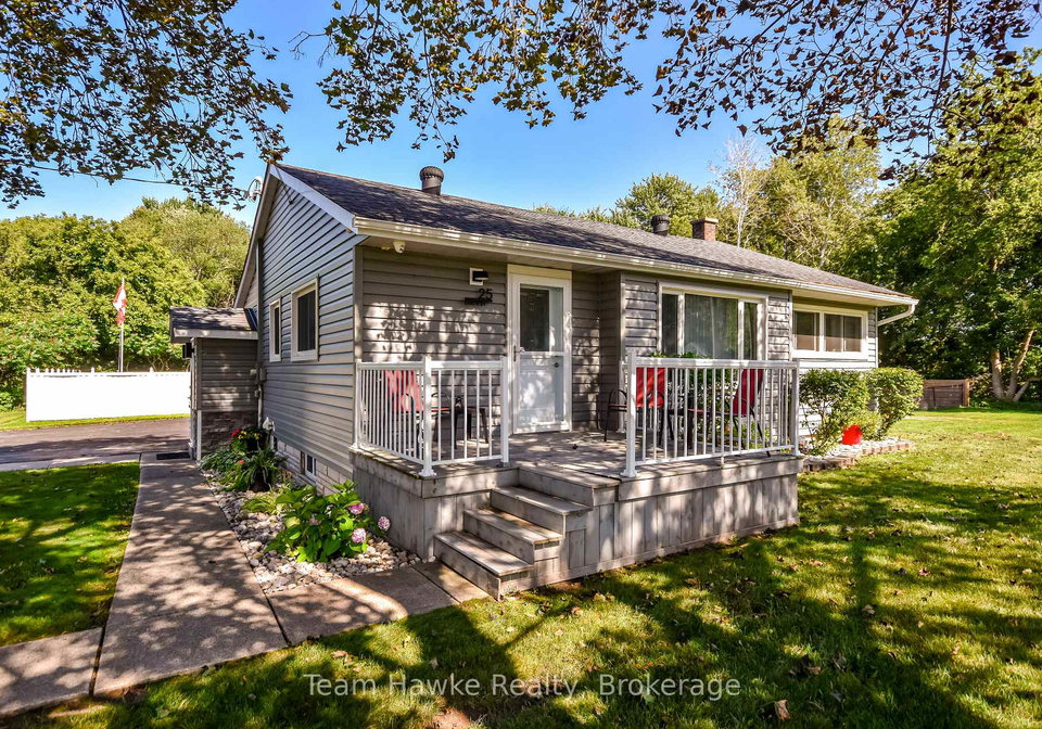 25-lucy-street-penetanguishene-ontario-s13697012