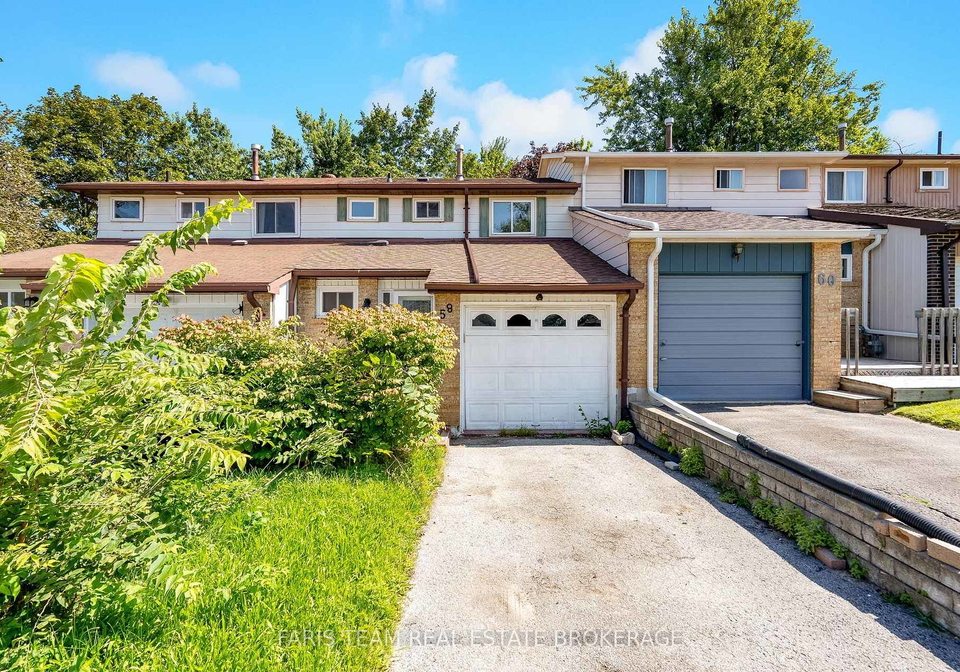 58-chaucer-crescent-barrie-ontario-s13697114