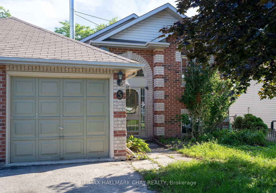 5-goldsmith-place-wasaga-beach-ontario-s13699754