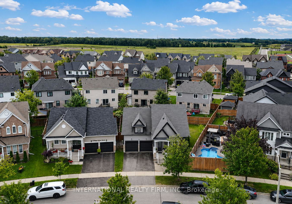 3-maple-crown-terrace-barrie-ontario-s13700726