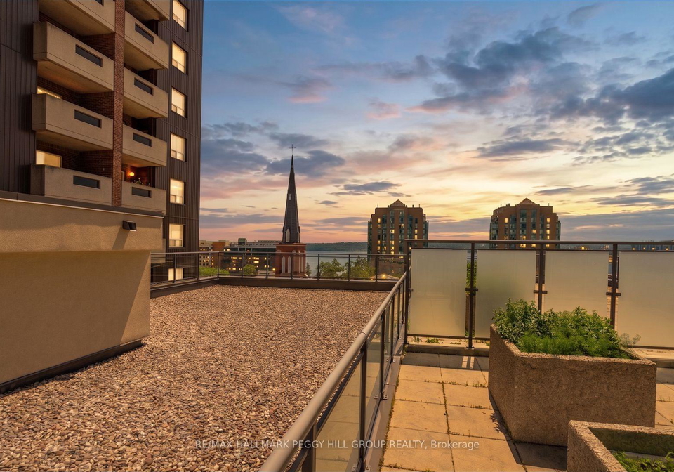 111-worsley-street-barrie-ontario-s13701456