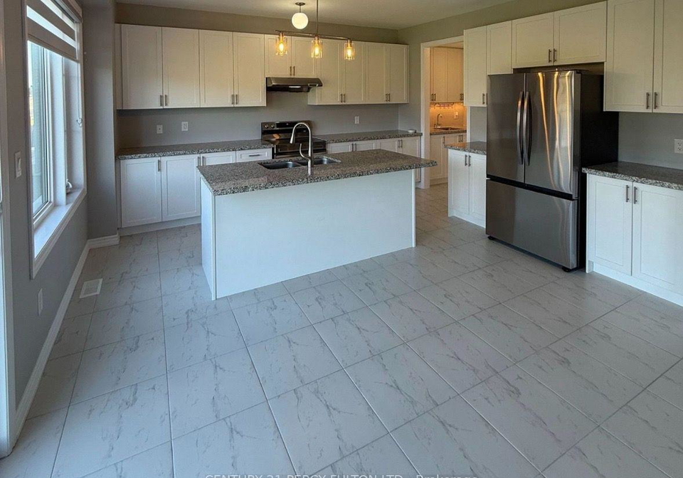 10-rosanne-circle-wasaga-beach-ontario-s13703272