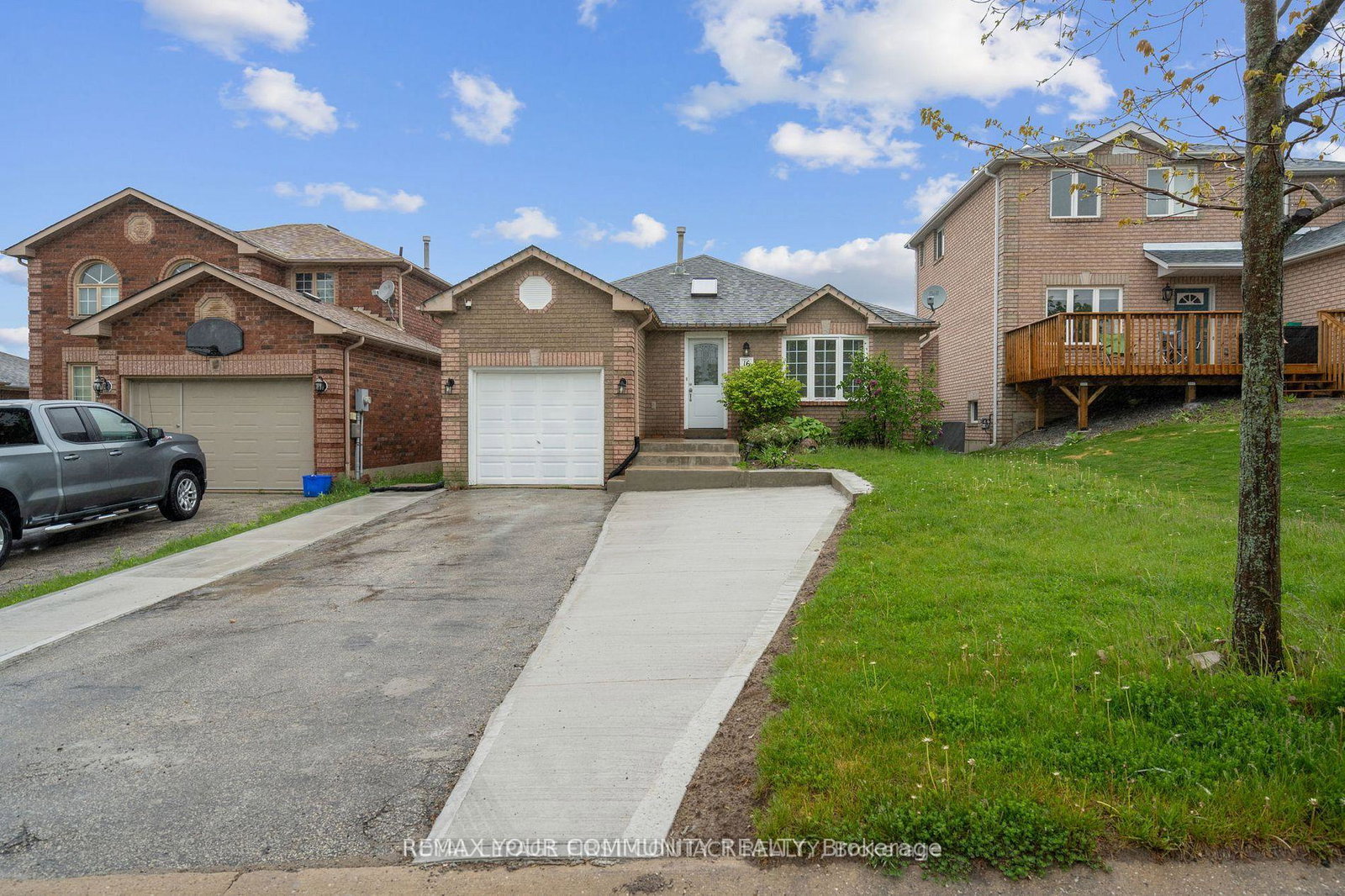 16-waddington-crescent-barrie-ontario-s13703390