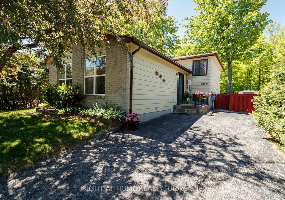 1059-glen-mhor-crescent-midland-ontario-s13703630