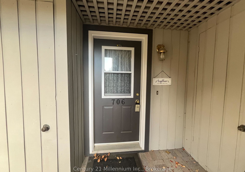 706-johnston-park-avenue-collingwood-ontario-s13704648
