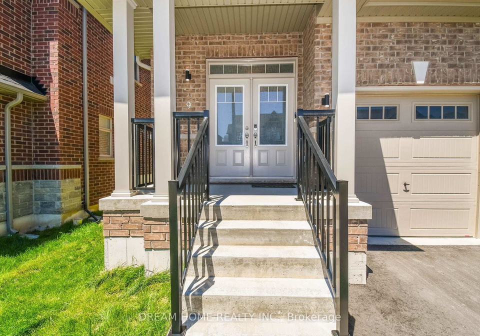 9-copperhill-heights-barrie-ontario-s13704664