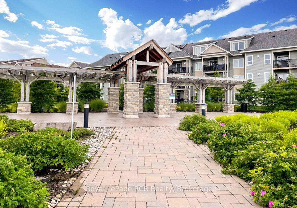 7-anchorage-crescent-collingwood-ontario-s13706662
