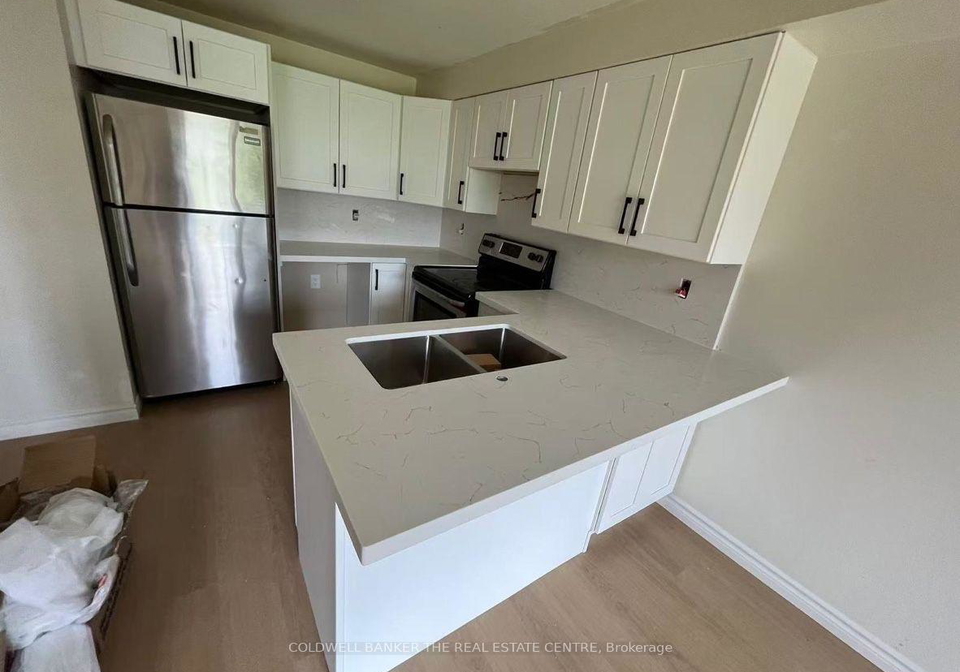 141-black-cherry-crescent-barrie-ontario-s13708192