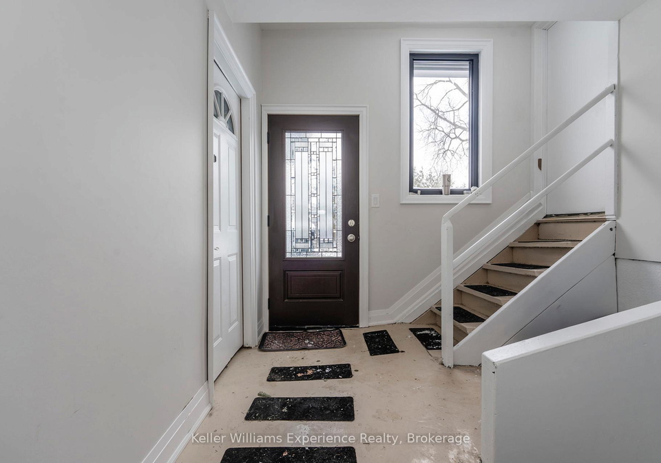 65-drury-lane-barrie-ontario-s13709328