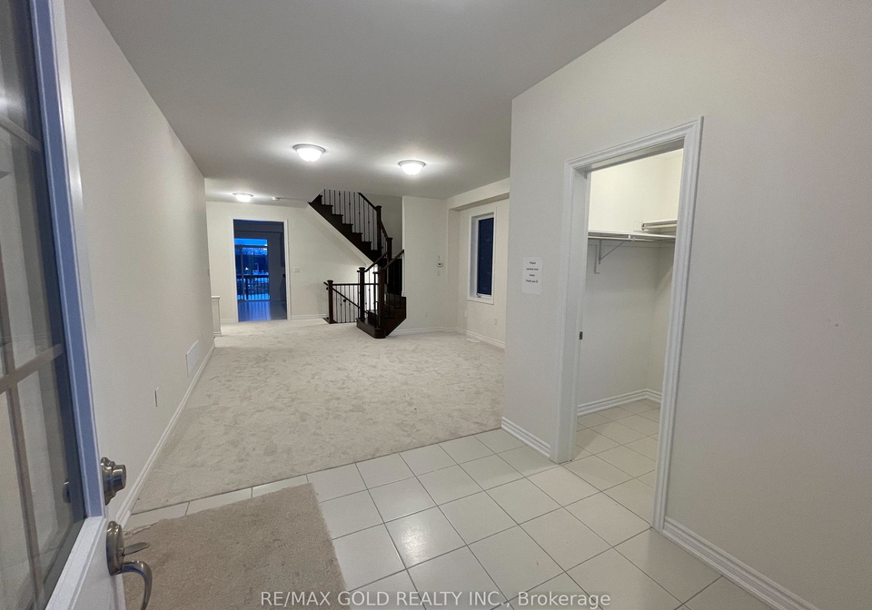 21-sanford-circle-springwater-ontario-s13712714