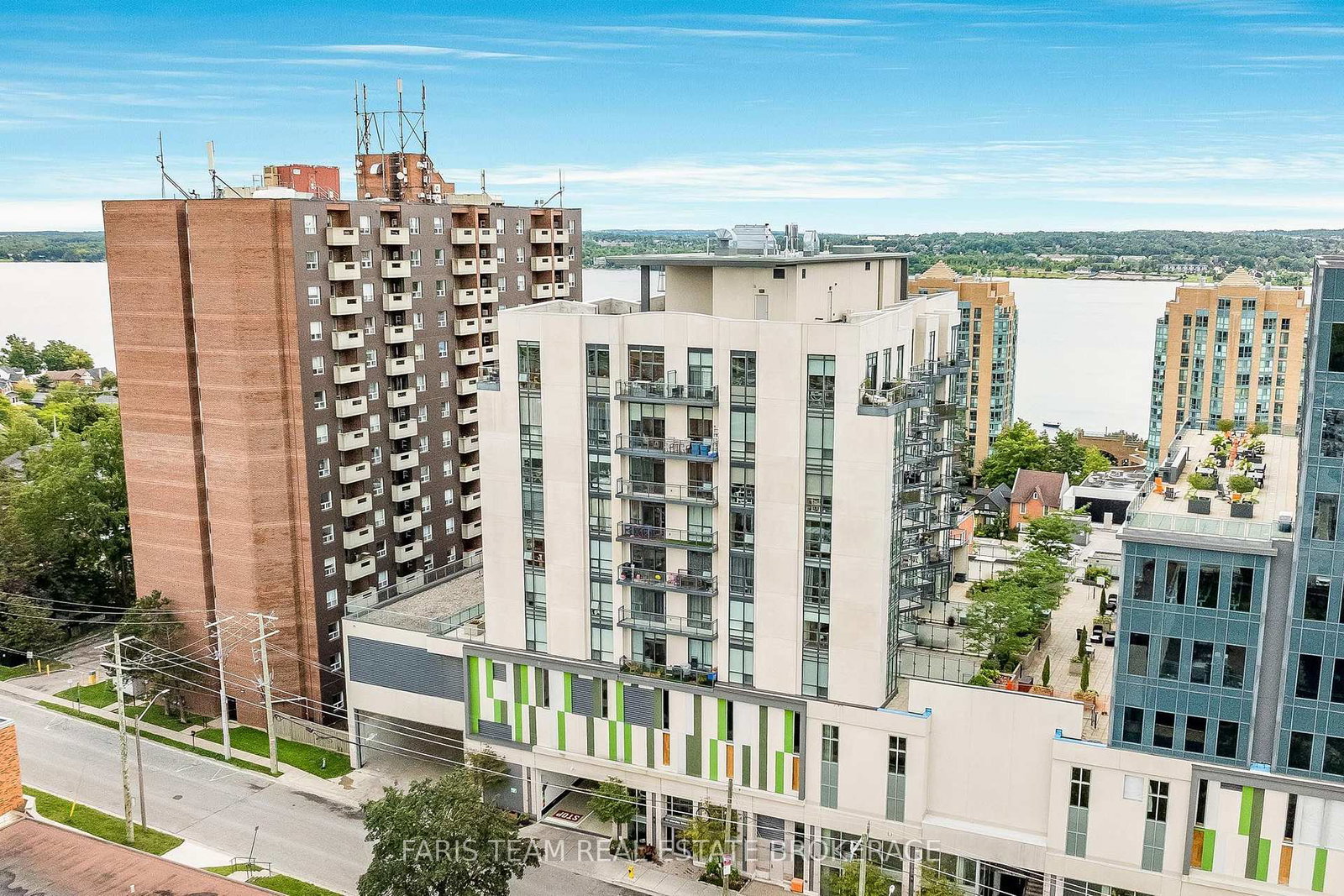 111-worsley-street-barrie-ontario-s13712928