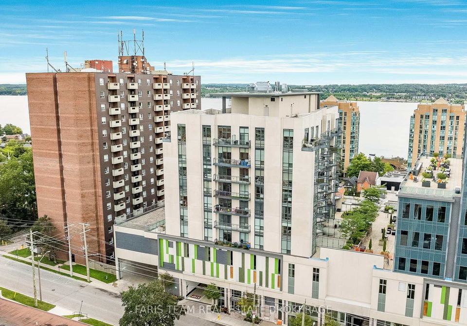 111-worsley-street-barrie-ontario-s13712928