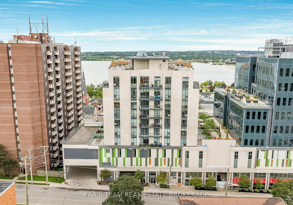 111-worsley-street-barrie-ontario-s13712928