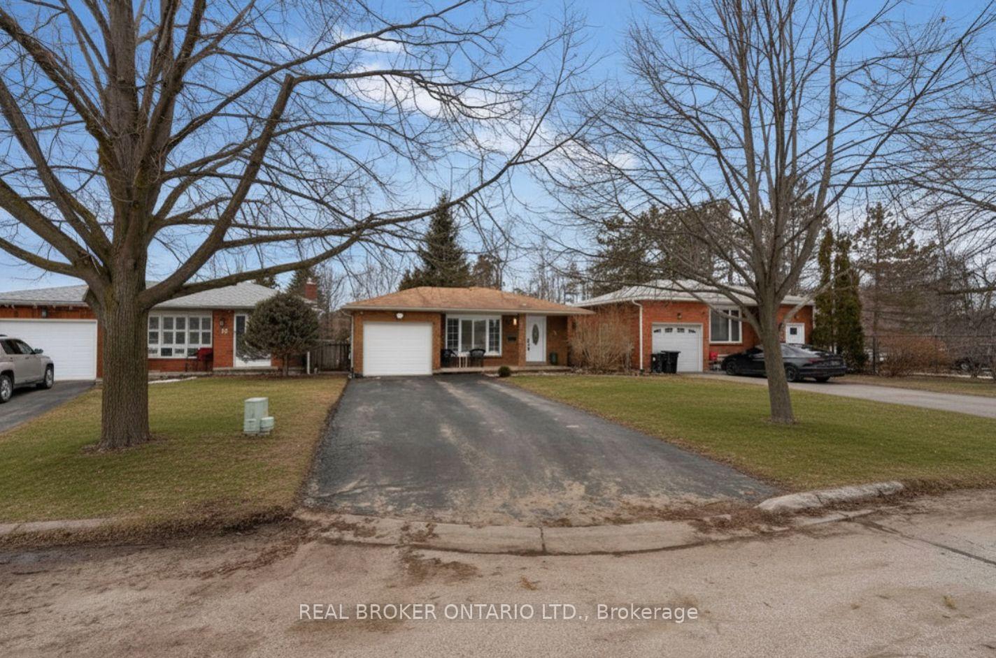 15-buchanan-street-barrie-ontario-s13712956