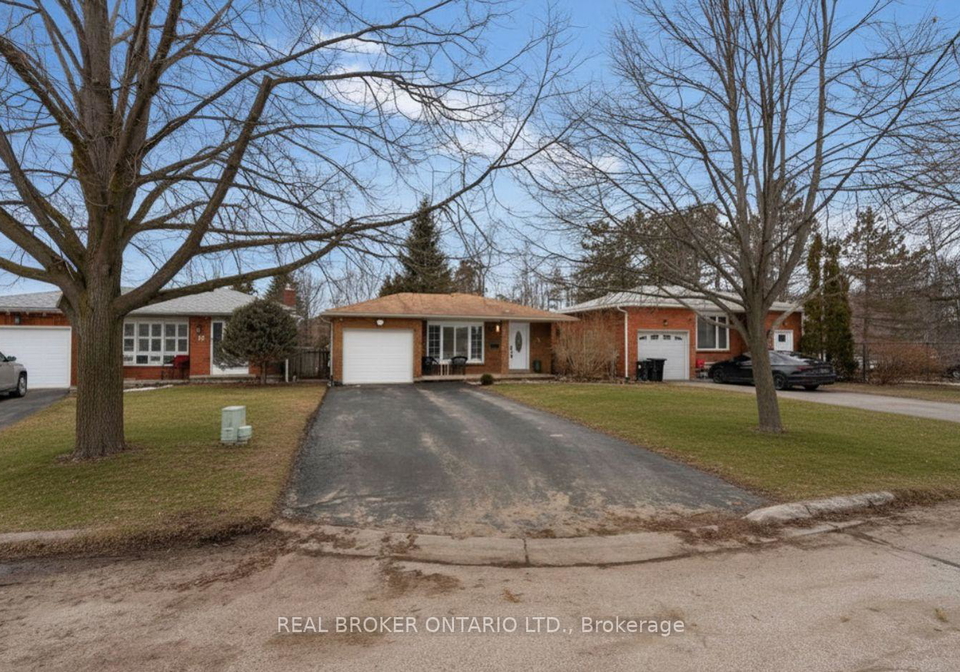 15-buchanan-street-barrie-ontario-s13712956