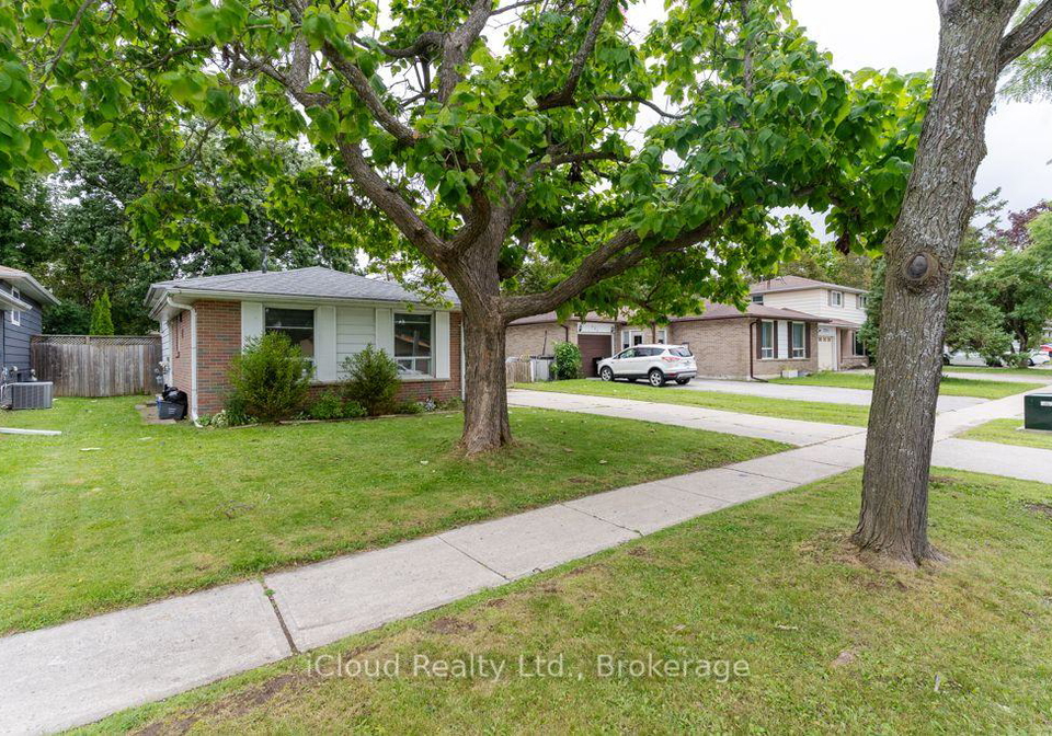 229-cook-street-barrie-ontario-s13712972
