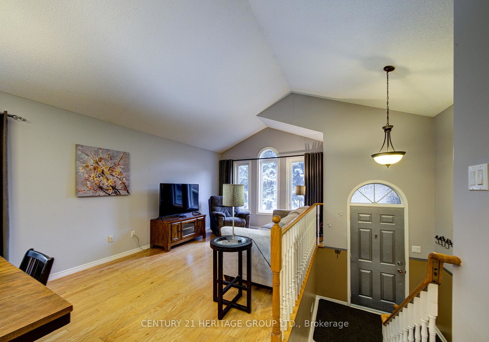 68-dyer-drive-wasaga-beach-ontario-s13713334