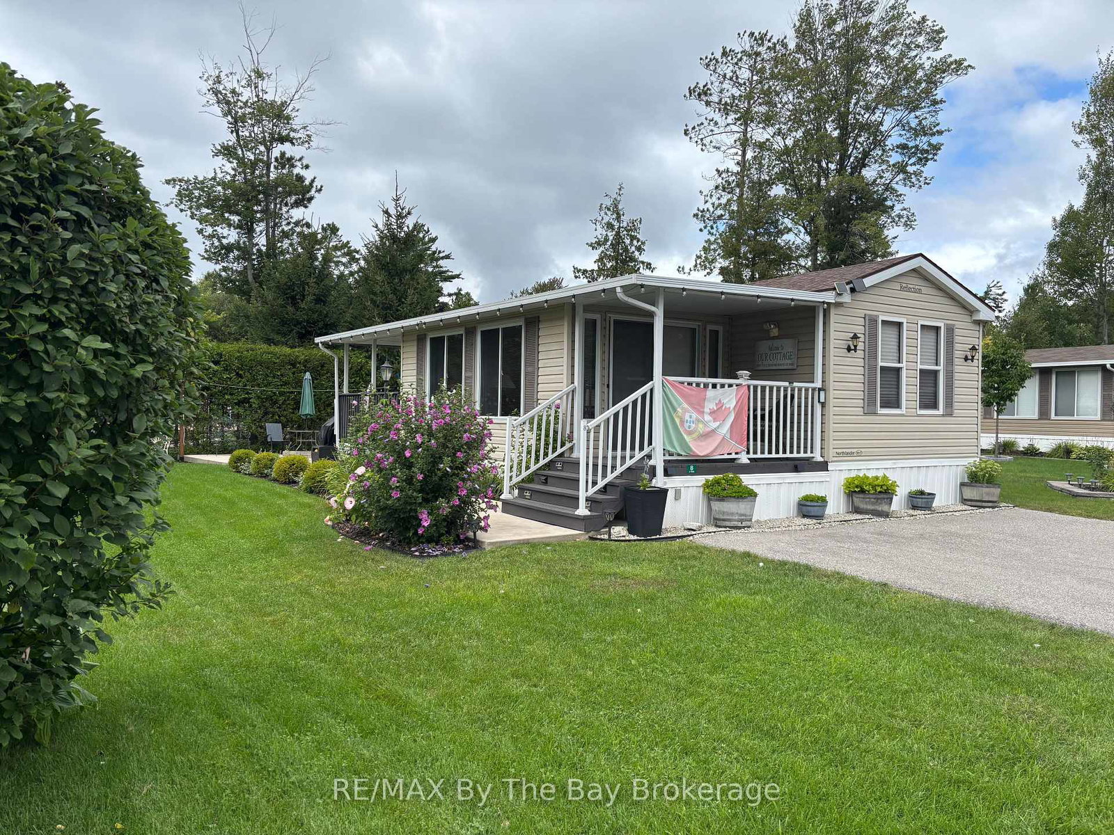 8-kenora-trail-wasaga-beach-ontario-s13714298
