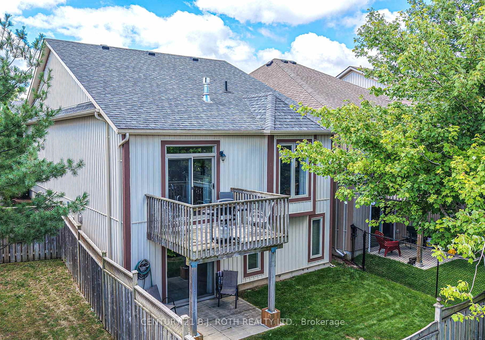 10-canterbury-circle-orillia-ontario-s13714390